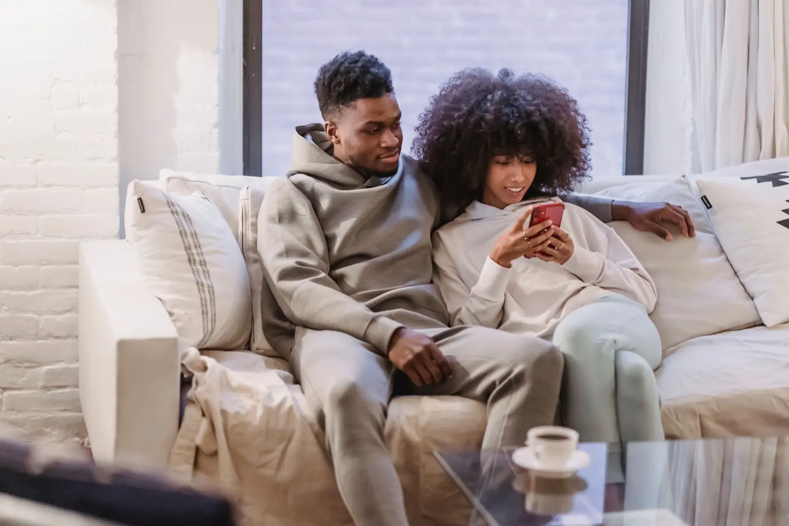 Profiter de la boutique sur smartphone, depuis son canapé